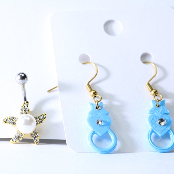 Cute Pearl Belly piercing & Cute Earrings Pair Set New - Picture 1 of 3